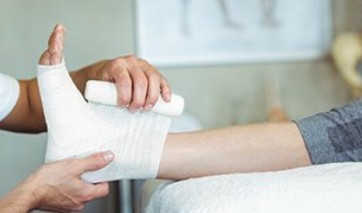 A Good Foot and Ankle Center in Racine, WI Helps Eliminate Your Problems with Pain