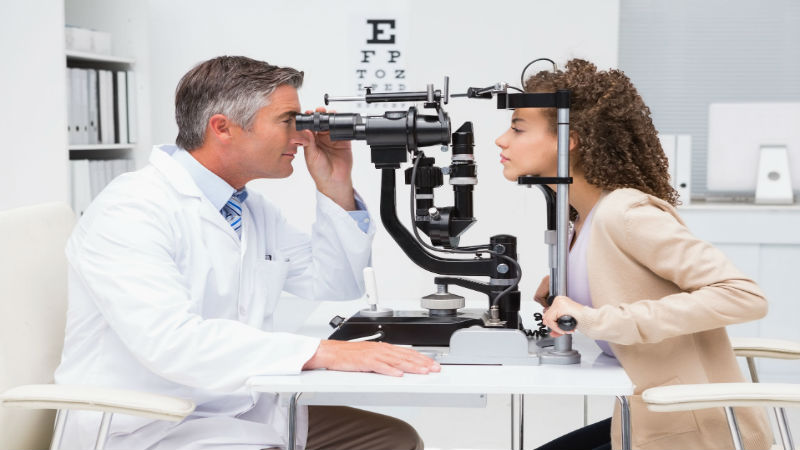 What You Should Know When Getting Lasik Surgery in Honolulu, HI