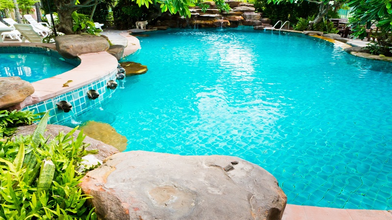 Transform Your Backyard: Innovative Swimming Pool Design in Summerville, SC