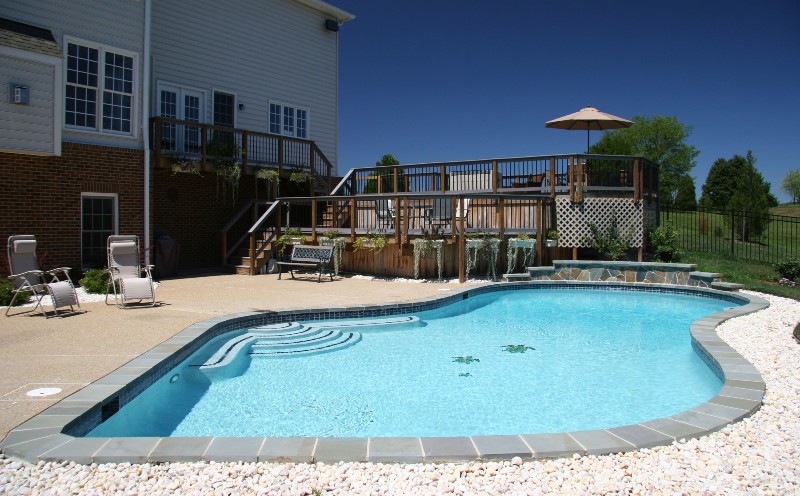 Tips For Choosing The Right Pool Builder