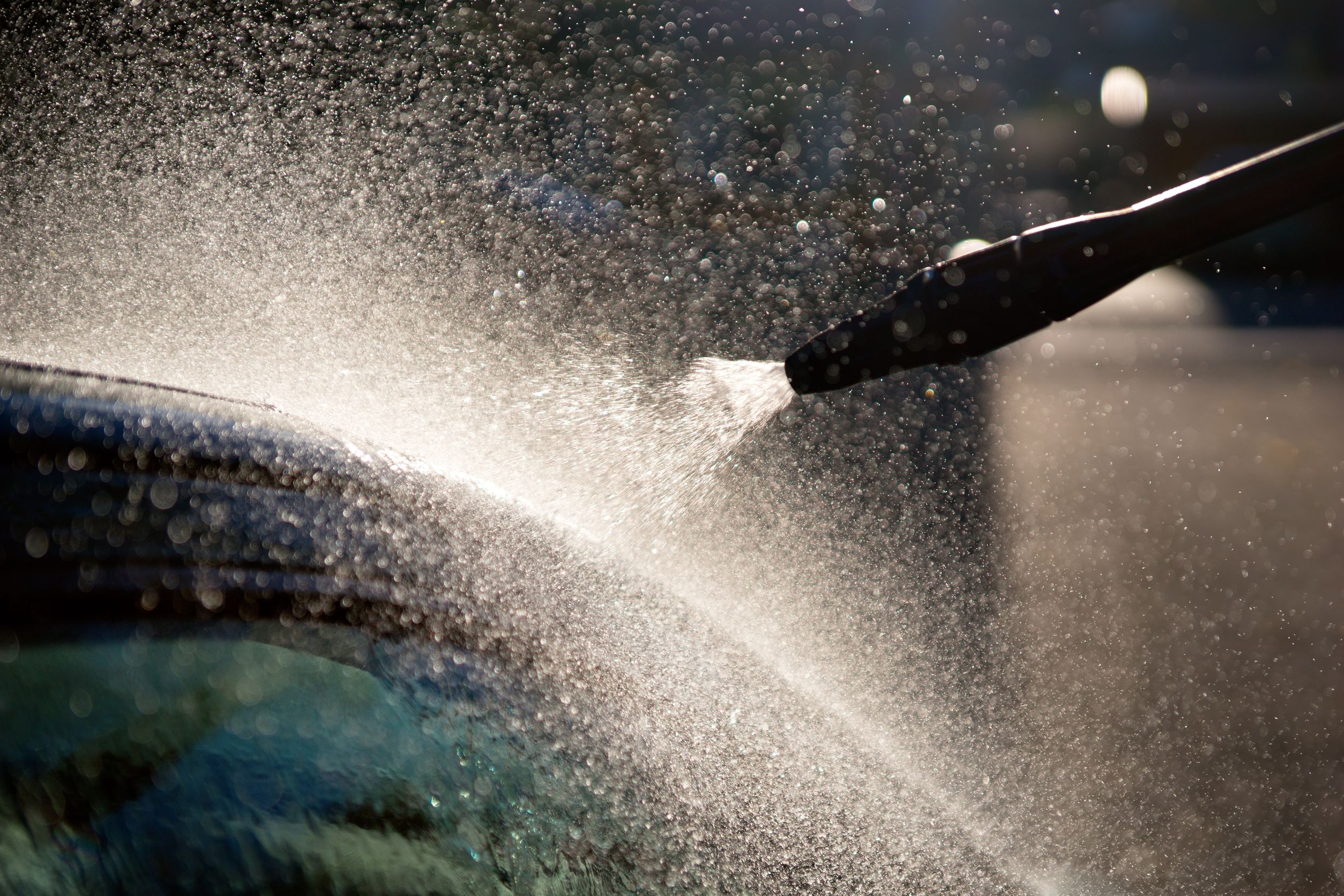 4 Pros of Touchless Car Washes