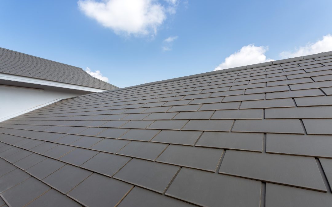 Enhancing Energy Efficiency and Safety with a Roofing Contractor in Tampa, FL