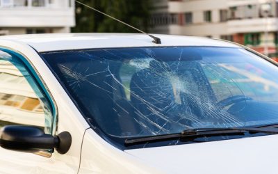 Drive Safer with Expert Auto Glass Near Brookfield, WI: Repairs and Replacements for Clearer Vision and Greater Protection